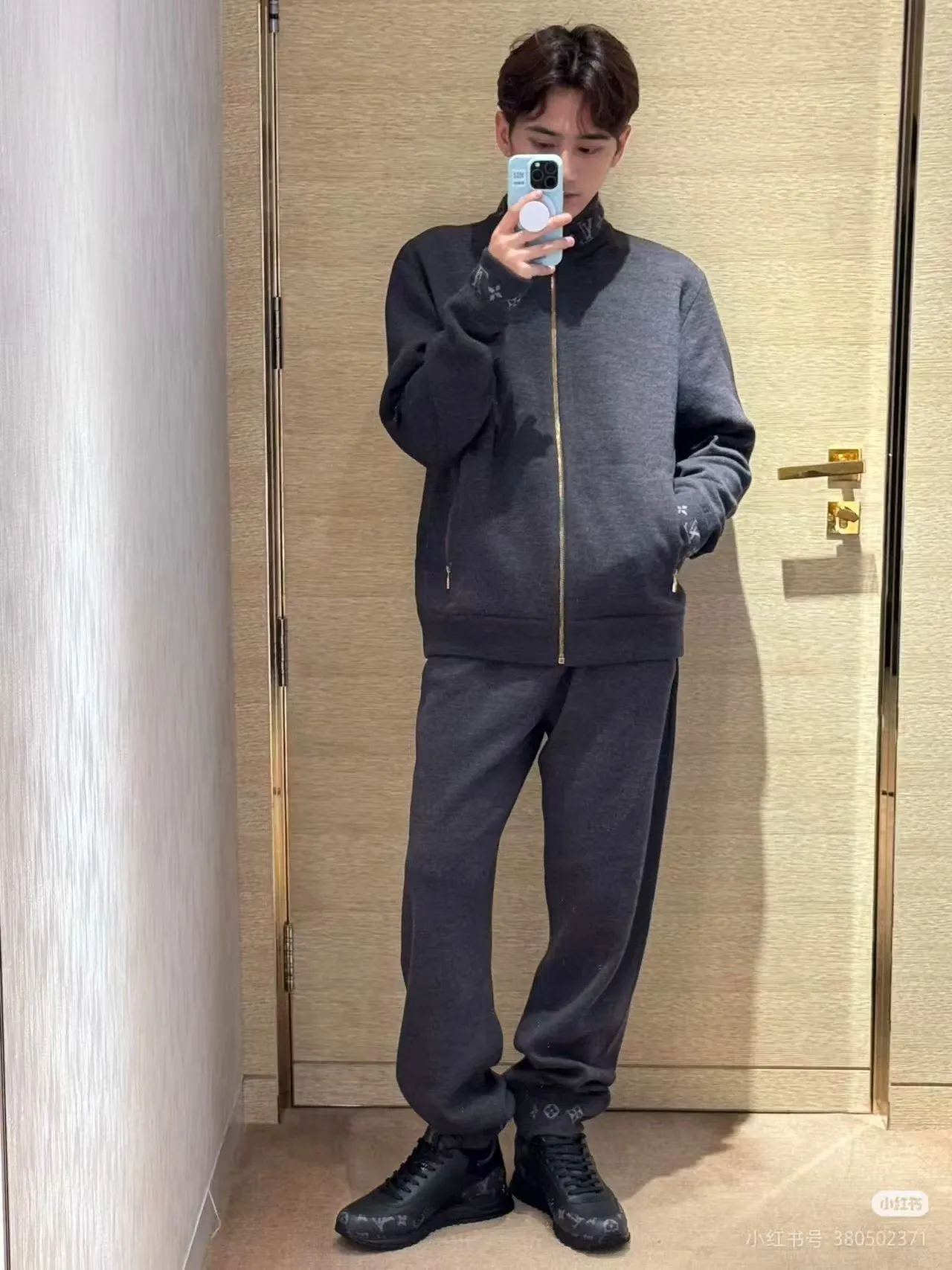 Louis Vuitton/Louis Vuitton jacquard threaded woolen legged trousers